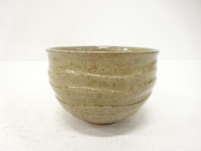 JAPANESE TEA CEREMONY / TEA BOWL CHAWAN / ASH GLAZE / ARTISAN WORK